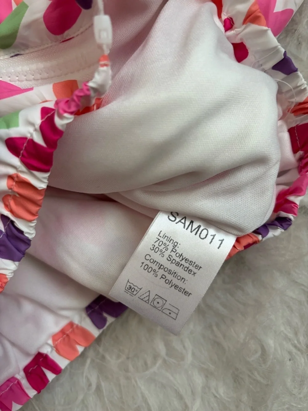 Girls' Colorful Heart-Print Hooded Raincoat/Windbreaker Jacket